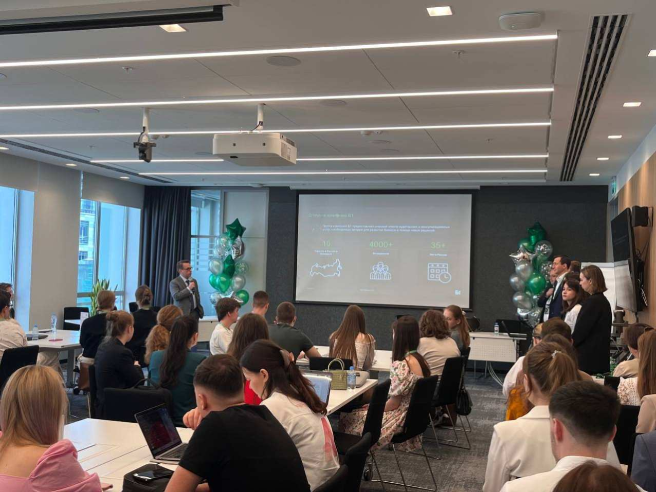 Очень много кейс-чемпионатов!