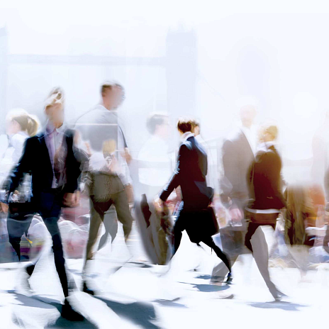 Outsourcing: what industry experts say 