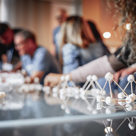 Б1 и «Менеджмент Будущего 2025»: «Dream Team: как из группы людей сделать команду мечты»