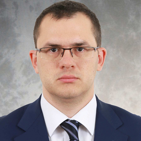 Руслан Раджабов