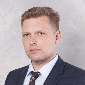 Дмитрий Золотых