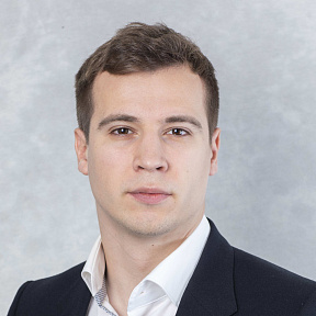 Андрей Кулешов