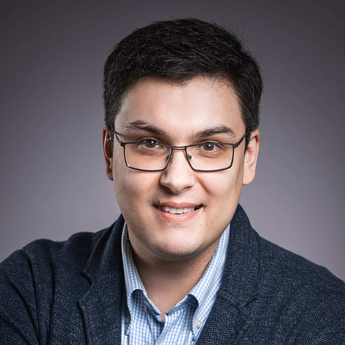 Александр Стуров