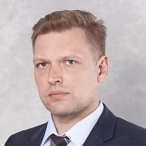Дмитрий Золотых